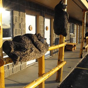 Eagle'S Nest Motel